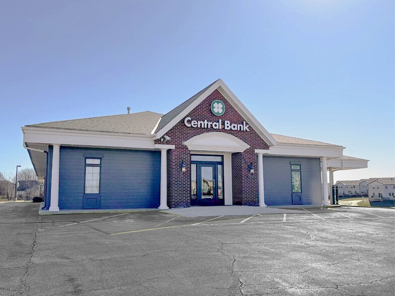 1603 Us-169, Smithville, MO for lease - Primary Photo - Image 1 of 1
