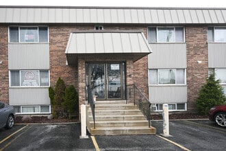 1101 Irving Park Rd, Bensenville, IL for sale Interior Photo- Image 1 of 19