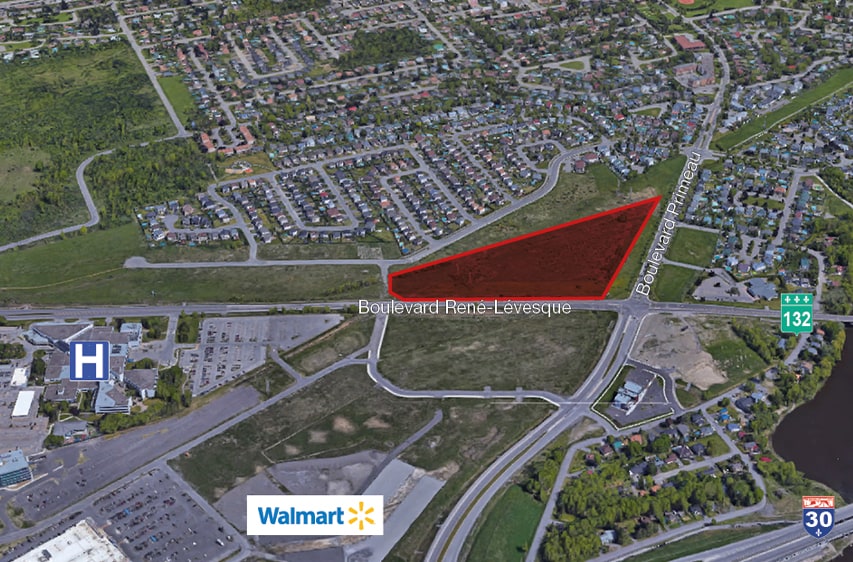 Rene Levesque Et Primeau, Châteauguay, QC for sale - Primary Photo - Image 1 of 1