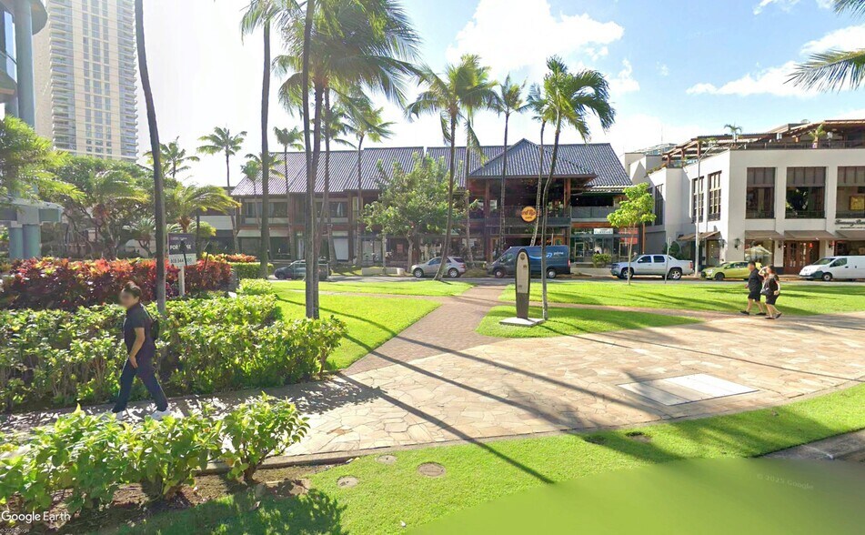 280 Beach Walk, Honolulu, HI à louer - Photo du bâtiment - Image 2 de 3