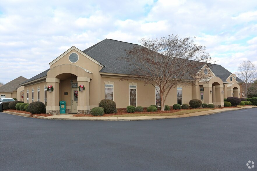 480-486 Mcqueen Smith Rd, Prattville, AL à louer - Photo du bâtiment - Image 2 de 12