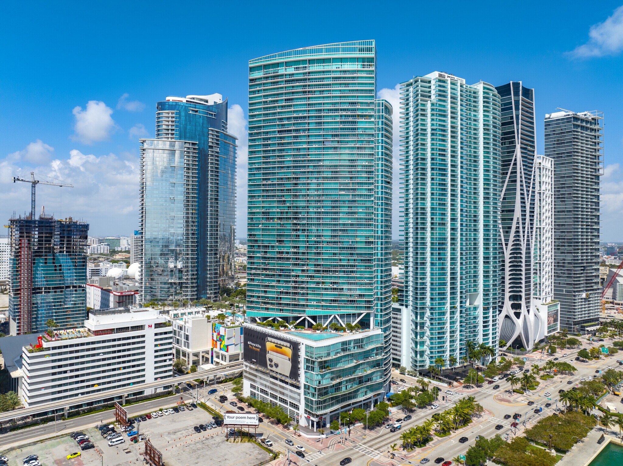 888 Biscayne Blvd, Miami, FL à louer Photo du bâtiment- Image 1 de 33
