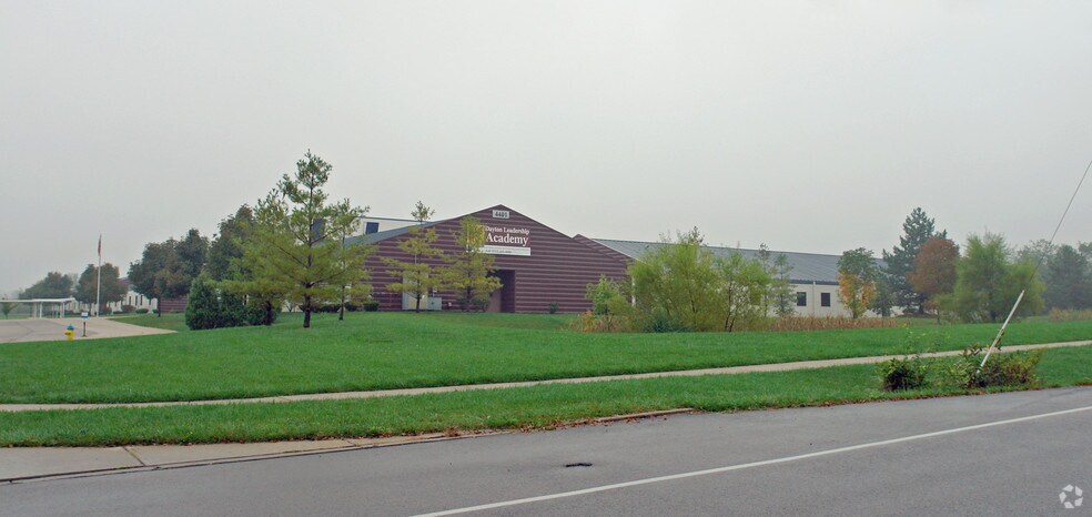 4401 Dayton Liberty Rd, Dayton, OH à vendre - Photo du bâtiment - Image 2 de 3