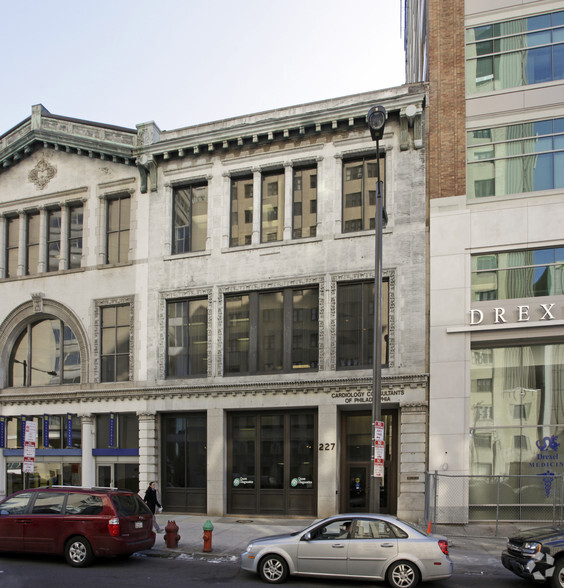 227-229 N Broad St, Philadelphia, PA for sale - Primary Photo - Image 1 of 1