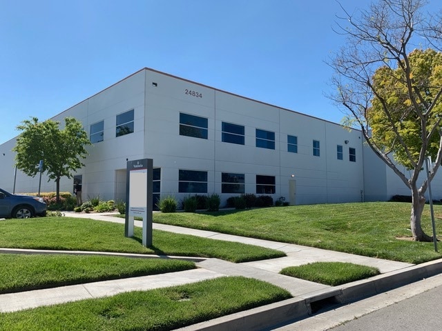 24834 Avenue Rockefeller, Valencia, CA for lease Primary Photo- Image 1 of 14