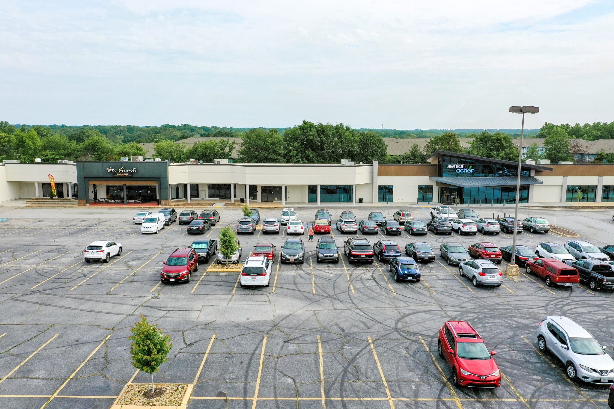 3715 E North St, Greenville, SC for lease Building Photo- Image 1 of 9