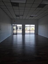 6160 Ulmerton Rd, Clearwater, FL à louer Photo intérieure- Image 2 de 8