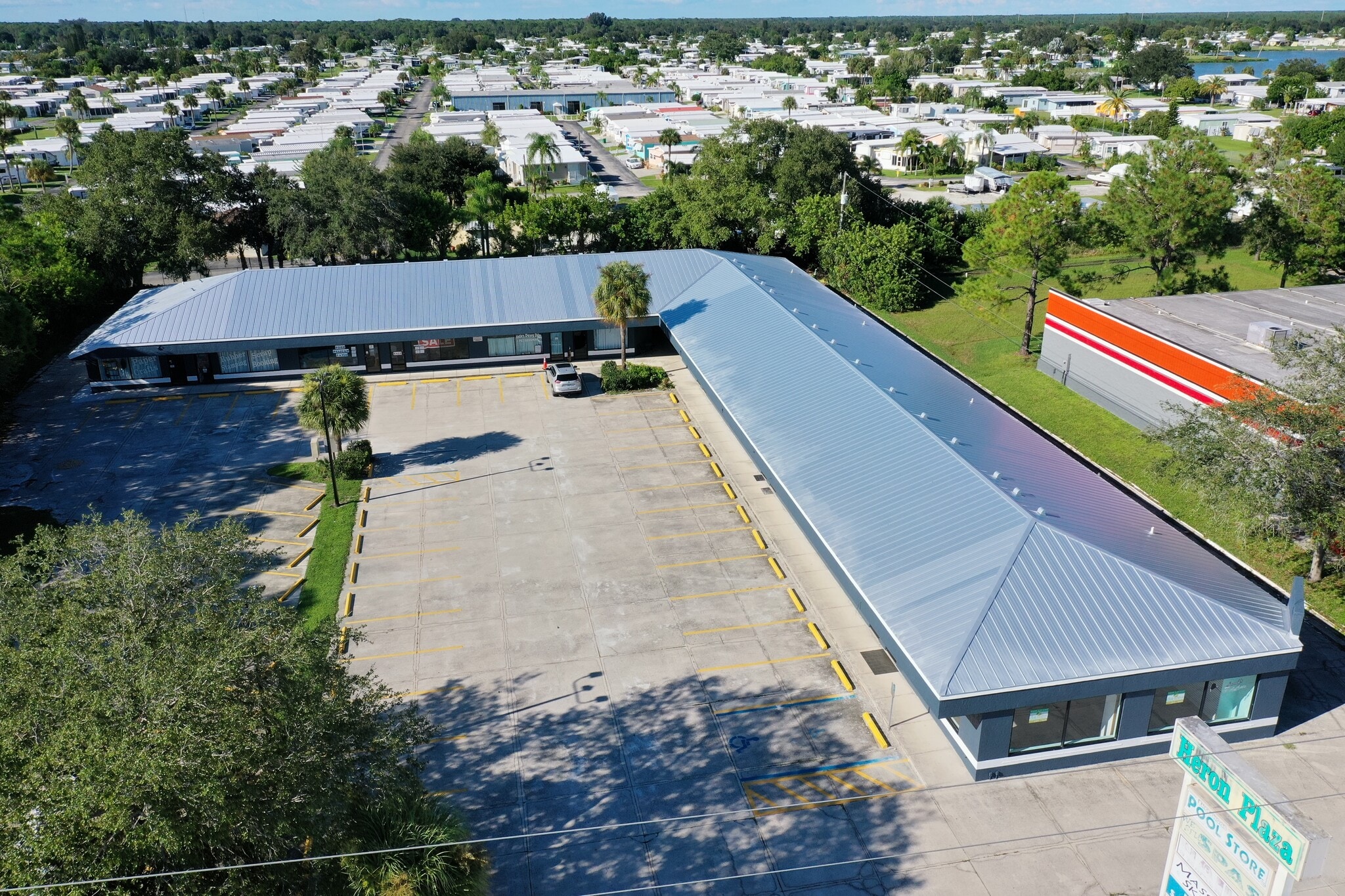 2670 S McCall Rd, Englewood, FL for lease Building Photo- Image 1 of 6