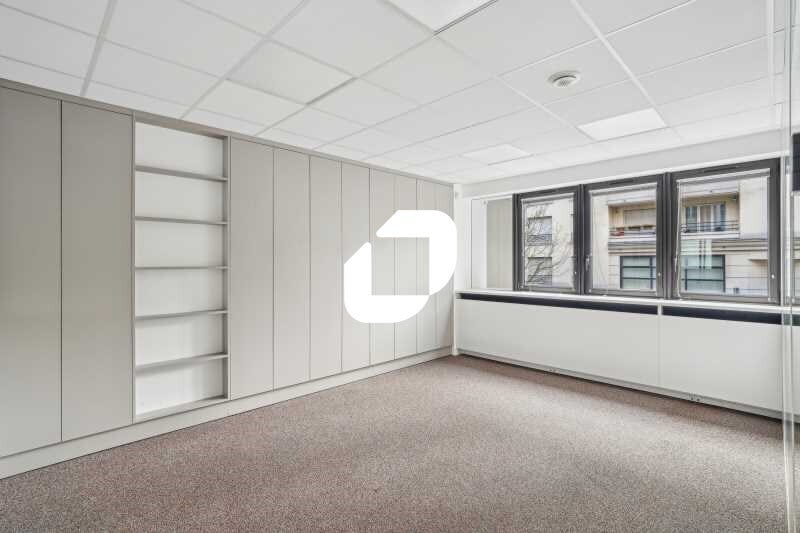Bureau dans Montrouge à louer - Photo intérieure - Image 2 de 16