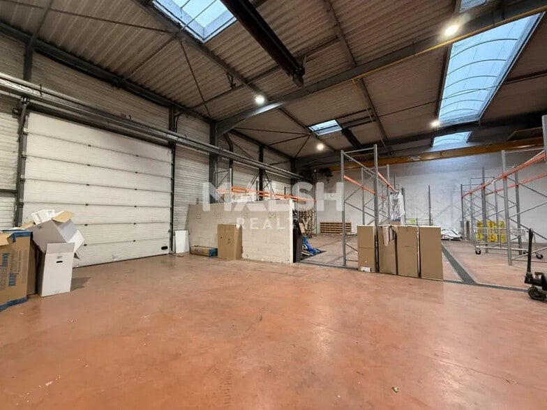 Bureau dans Bron à louer - Photo intérieure - Image 2 de 22