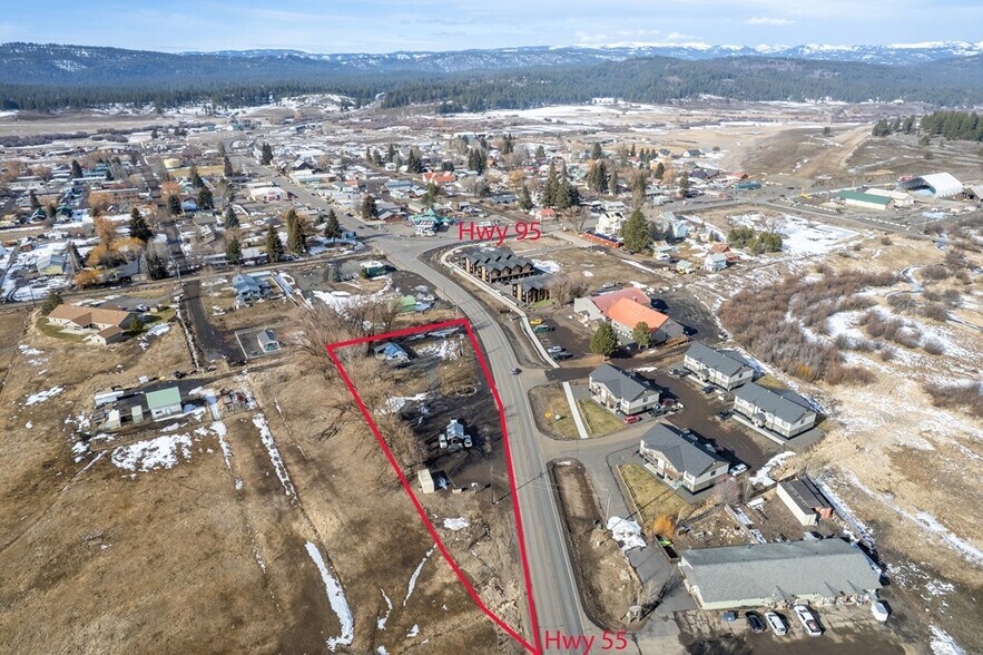 3100 Hwy 55, New Meadows, ID à vendre - Photo du bâtiment - Image 2 de 6