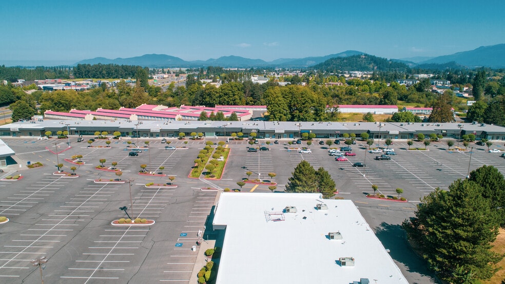 448 Fashion Way, Burlington, WA for lease - Building Photo - Image 3 of 15