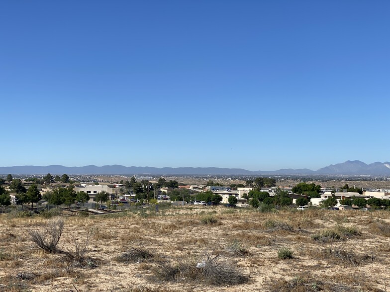 Siskiyou Rd, Apple Valley, CA à vendre - Photo du b timent - Image 1 de 5