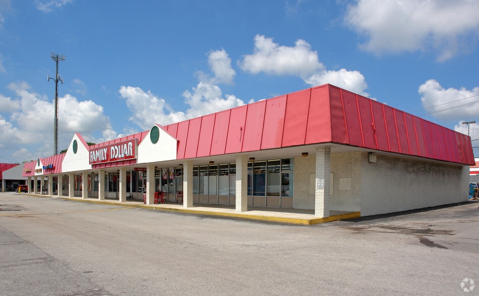 4558-4624 Lake Worth Rd, Greenacres, FL for lease - Building Photo - Image 3 of 26