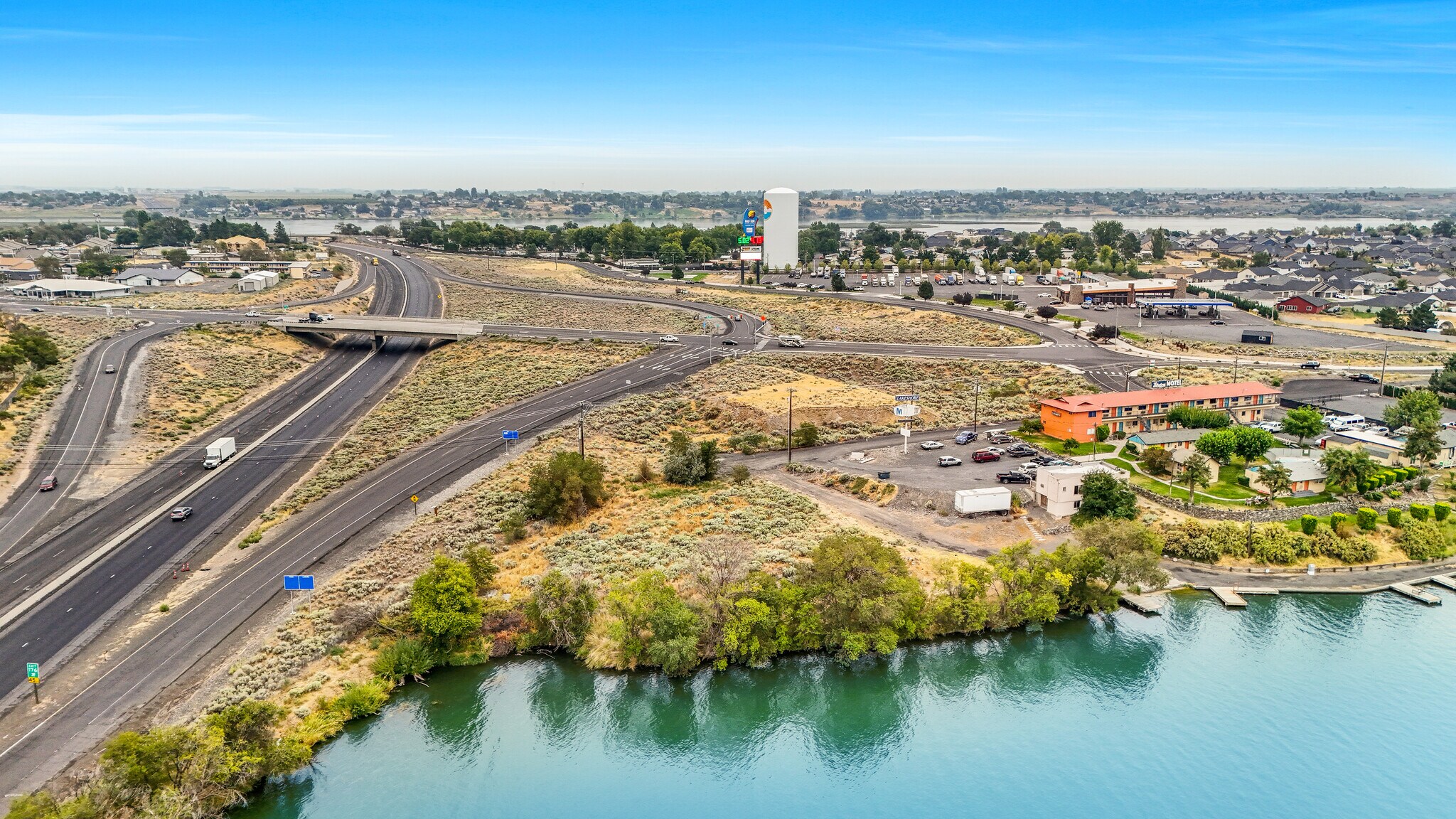NNA NNA West Lakeshore Court Ct, Moses Lake, WA à vendre Aérien- Image 1 de 11