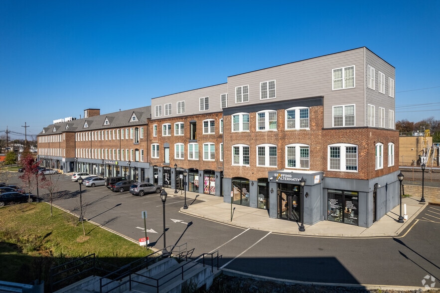 120 Georges Rd, New Brunswick, NJ for sale - Primary Photo - Image 1 of 12