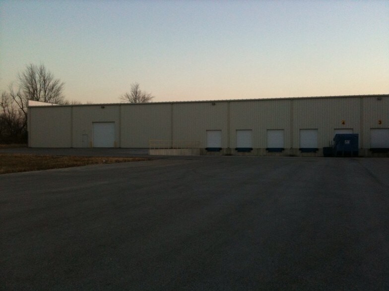 2813 Park East Blvd, Lafayette, IN à louer - Photo du bâtiment - Image 3 de 7