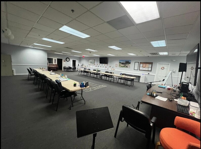 Rising Sun & Palmetto Portfolio portfolio of 3 properties for sale on LoopNet.ca - Building Photo - Image 3 of 25