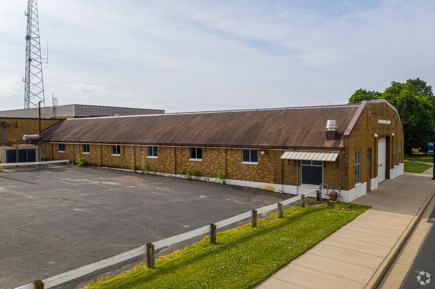 920 3rd St, Hammond, WI à louer - Photo du bâtiment - Image 3 de 32