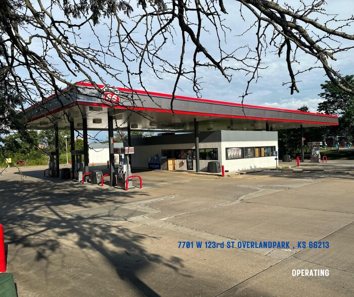 2 Gas Station Portfolio in KC Metro portefeuille de 5 propriétés à vendre sur LoopNet.ca - Photo du bâtiment - Image 1 de 33