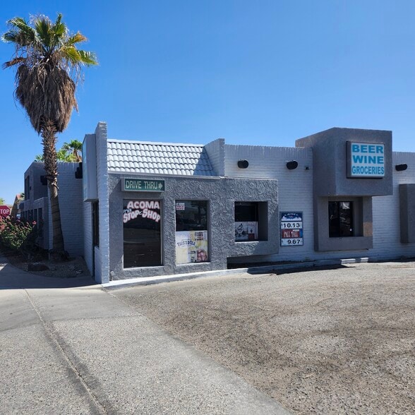 35 Acoma Blvd S, Lake Havasu City, AZ à vendre - Photo du bâtiment - Image 3 de 32