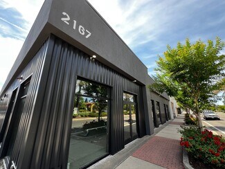 Plus de détails pour 2167 Hilltop Dr, Redding, CA - Commerce de détail à louer