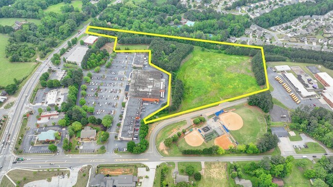 Plus de détails pour 8138 CUMMING Hwy, Canton, GA - Terrain à vendre