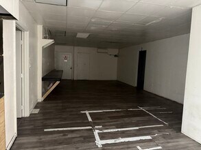 1303 Rycroft St, Honolulu, HI for lease Interior Photo- Image 1 of 11