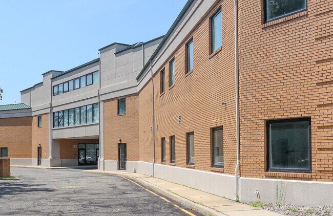 More details for 599 Route 37 W, Toms River, NJ - Office for Lease