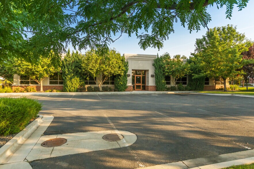 12828 W LaSalle St, Boise, ID à louer - Photo du bâtiment - Image 2 de 3