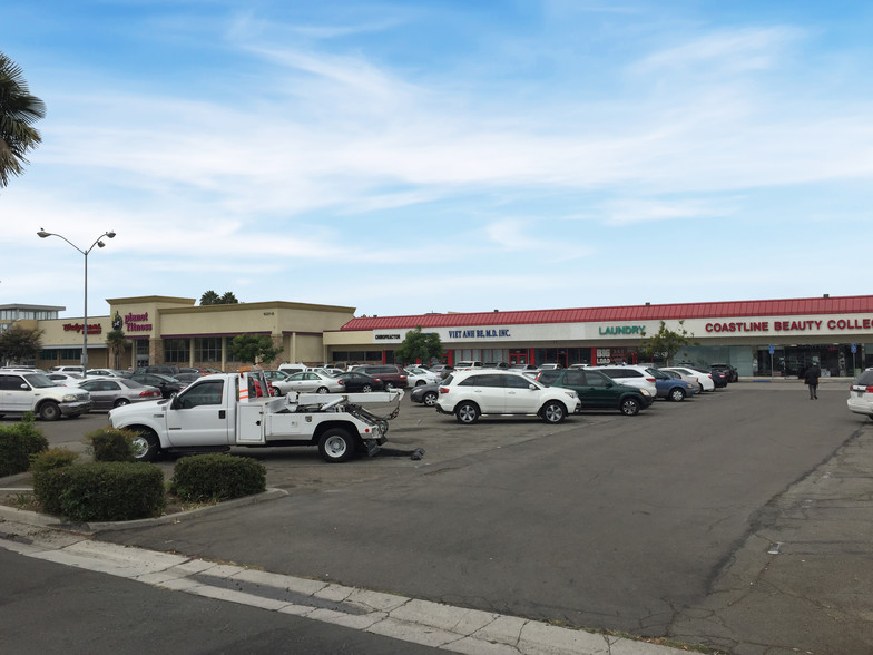 16123-16131 Harbor Blvd, Fountain Valley, CA for lease - Building Photo - Image 2 of 3