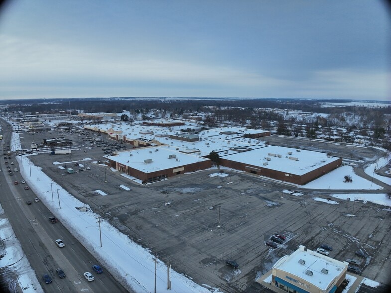 2917 N Vermilion st, Danville, IL à vendre - Matterport Community - Image 2 de 28