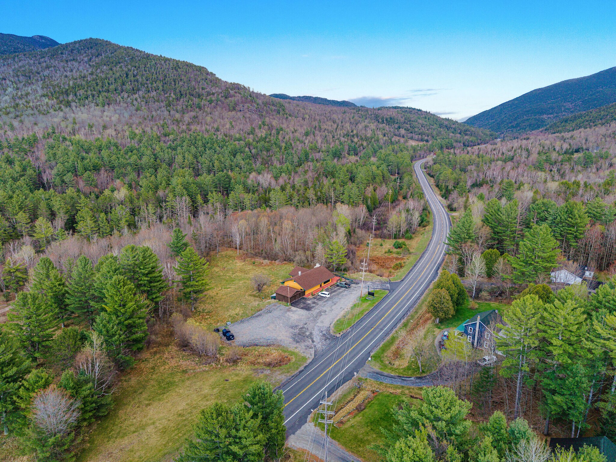 10050 State 9N hwy, Keene, NY for sale Primary Photo- Image 1 of 17