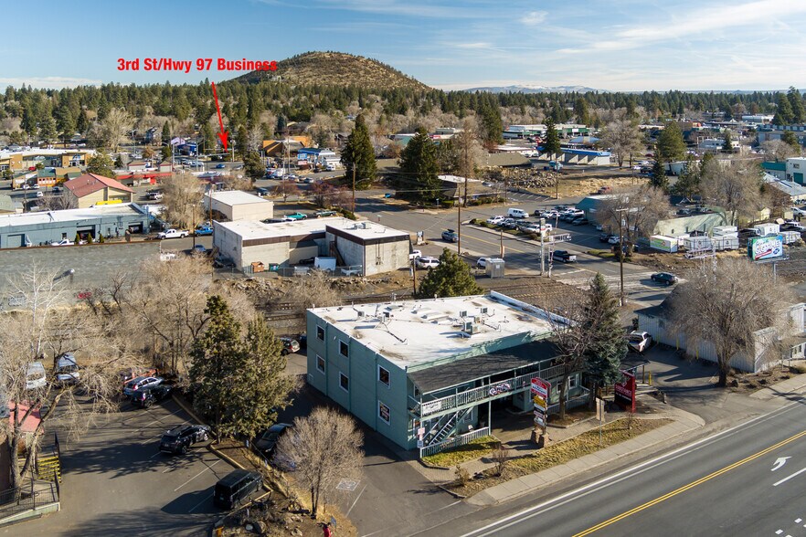 1824 NE Division St, Bend, OR à vendre - Photo du bâtiment - Image 2 de 13
