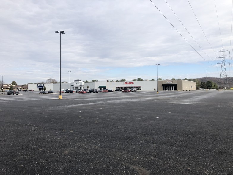 1660-1680 N 21st St, Newark, OH for lease - Primary Photo - Image 1 of 22