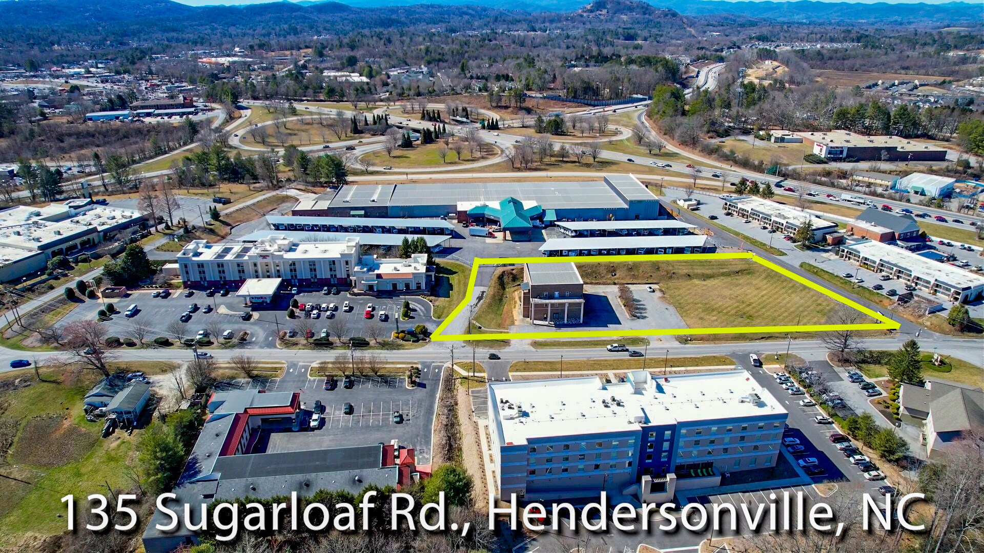 135 Sugarloaf Rd, Hendersonville, NC for sale Building Photo- Image 1 of 17