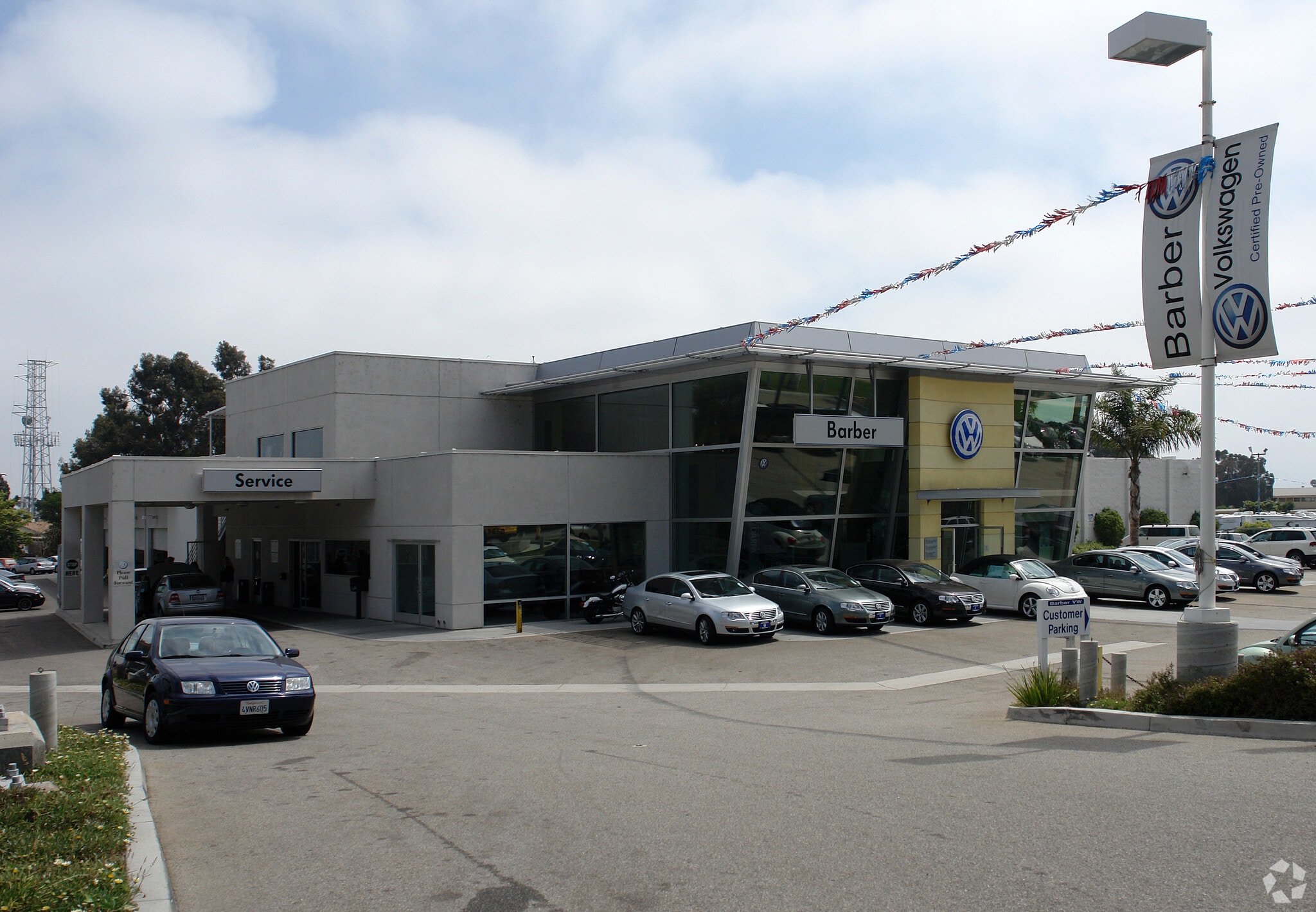 3650 E Main St, Ventura, CA for lease Primary Photo- Image 1 of 33