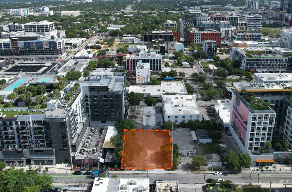 127-135 NW 24th st, Miami, FL à vendre Photo principale- Image 1 de 7