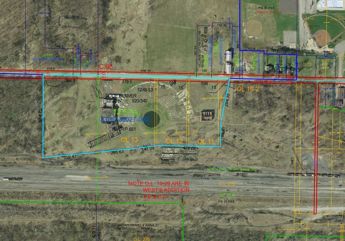 7633 Crestline Rd, Crestline, OH à vendre Photo du bâtiment- Image 1 de 2