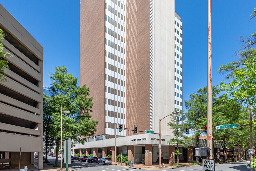 323 Center St, Little Rock, AR à vendre - Photo du bâtiment - Image 2 de 8