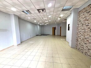Retail in Griñón, Madrid for lease Interior Photo- Image 2 of 6