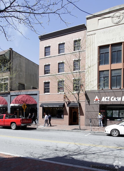 831 N Market St, Wilmington, DE for lease - Building Photo - Image 2 of 2