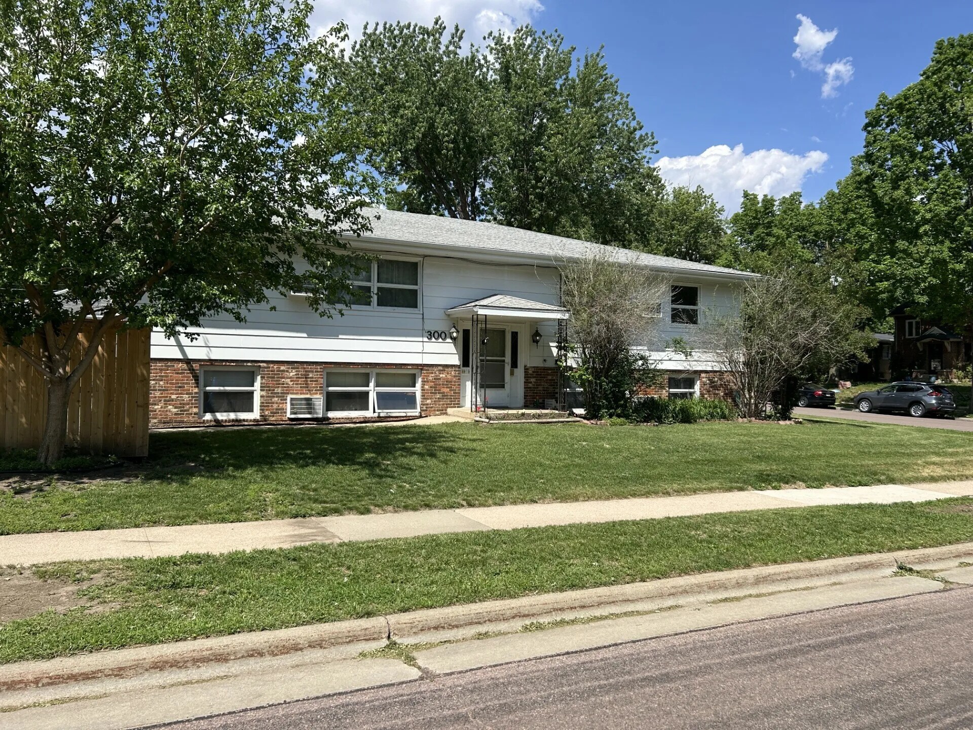 300 W 22nd St, Sioux Falls, SD à vendre Photo du bâtiment- Image 1 de 8