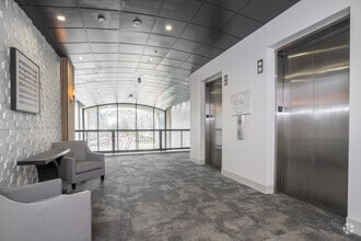 3675 Crestwood Pkwy NW, Duluth, GA à louer Photo intérieure- Image 1 de 4