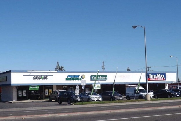 5404-5412 N Blackstone Ave, Fresno, CA for sale - Building Photo - Image 2 of 18