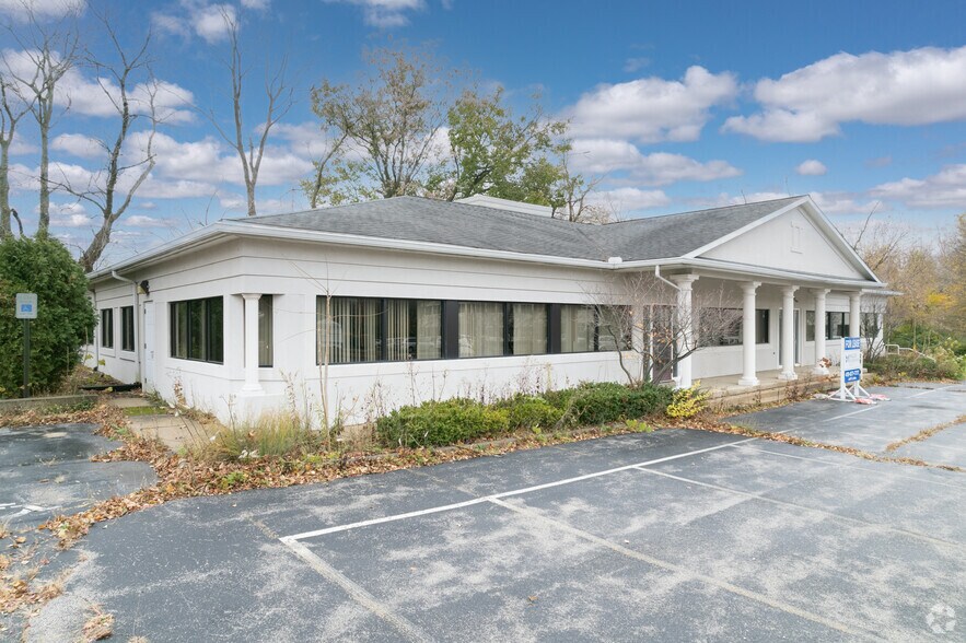 6711 Monroe St, Sylvania, OH à louer - Photo principale - Image 3 de 7