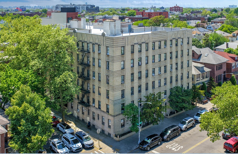 3 Building Brooklyn Multifamily portfolio of 3 properties for sale on LoopNet.ca - Building Photo - Image 2 of 10