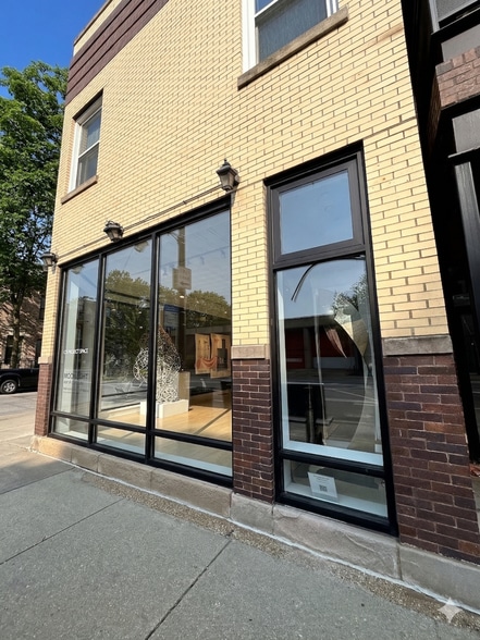 1912 N Damen Ave, Chicago, IL for lease - Building Photo - Image 2 of 13