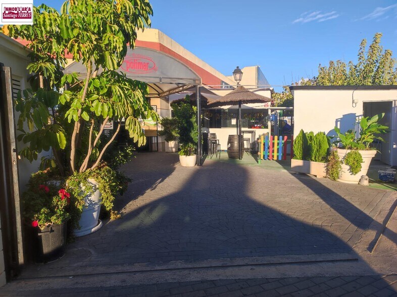 Retail in València for sale - Building Photo - Image 3 of 50