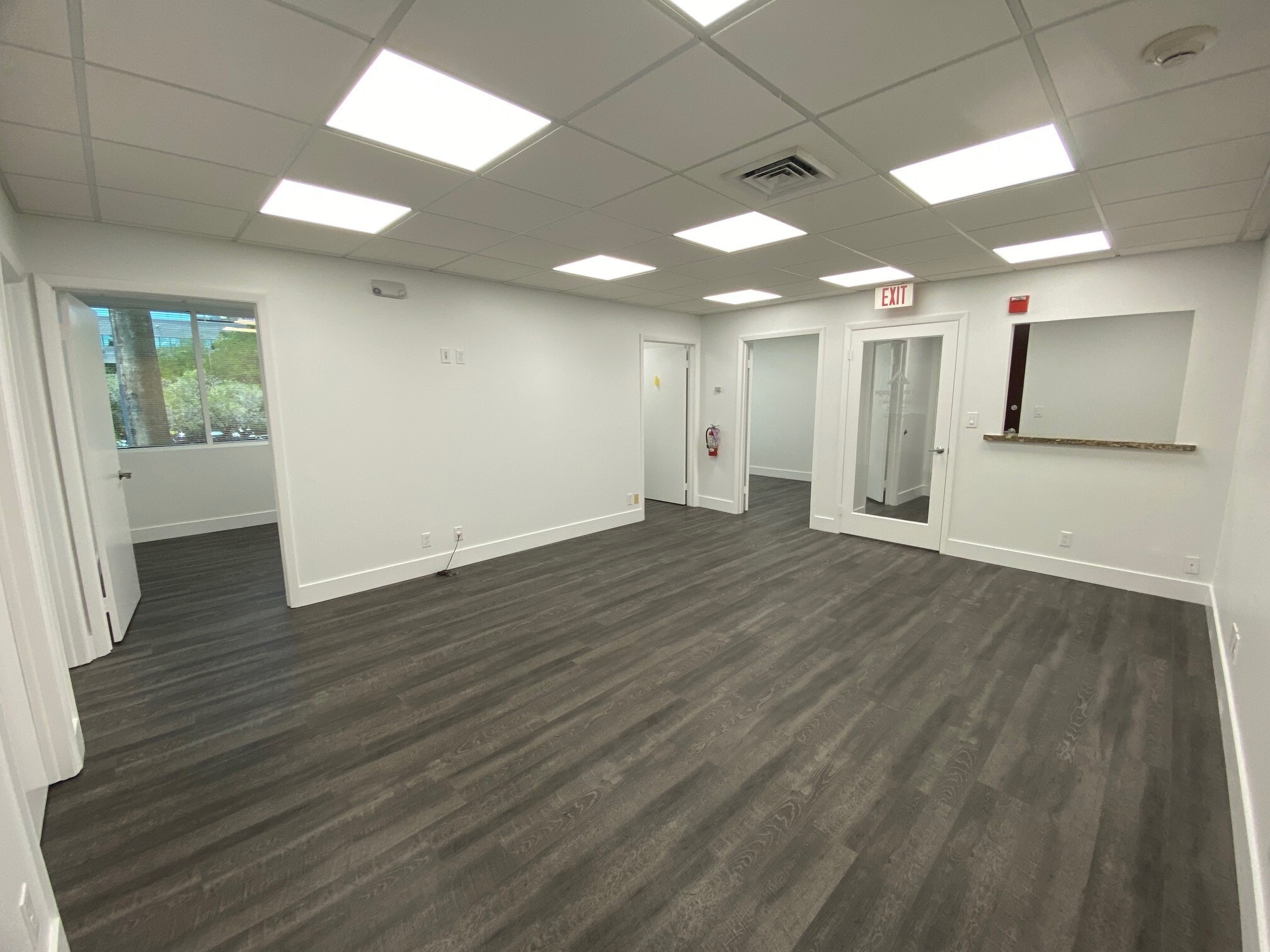 3 SW 129th Ave, Pembroke Pines, FL for lease Interior Photo- Image 1 of 15